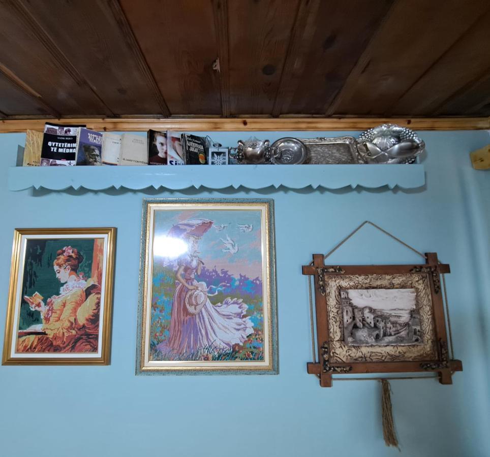 "Villa 70" Guesthouse ジロカストラ エクステリア 写真